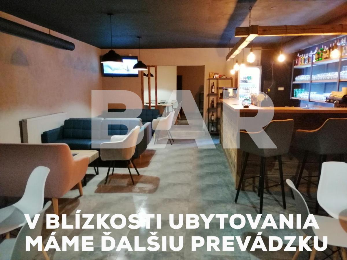 Pizzéria Viktória Hotel Chlebnice Kültér fotó